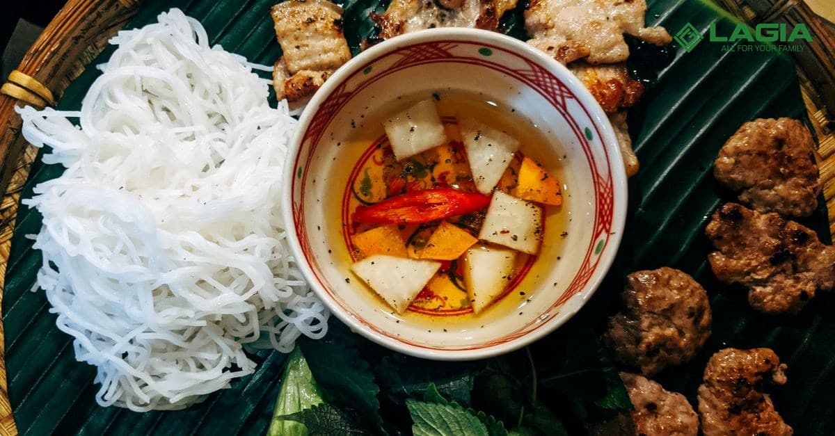 Huyết Áp Thấp Nên Ăn Gì? 7 Nhóm Thực Phẩm Giúp Ổn Định Huyết Áp