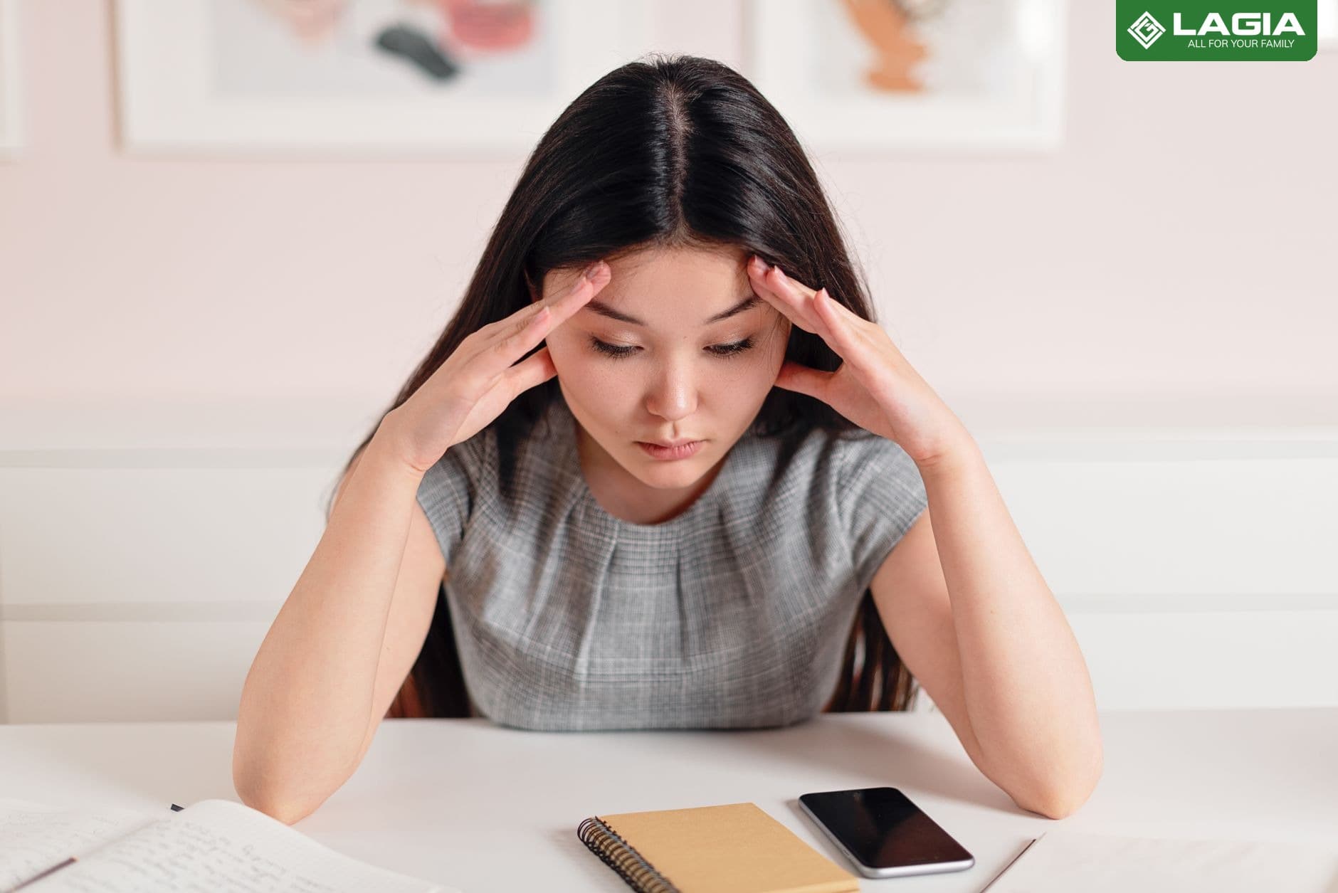 Cách Hết Đau Đầu Không Cần Dùng Thuốc: 8 Mẹo Đơn Giản Hiệu Quả