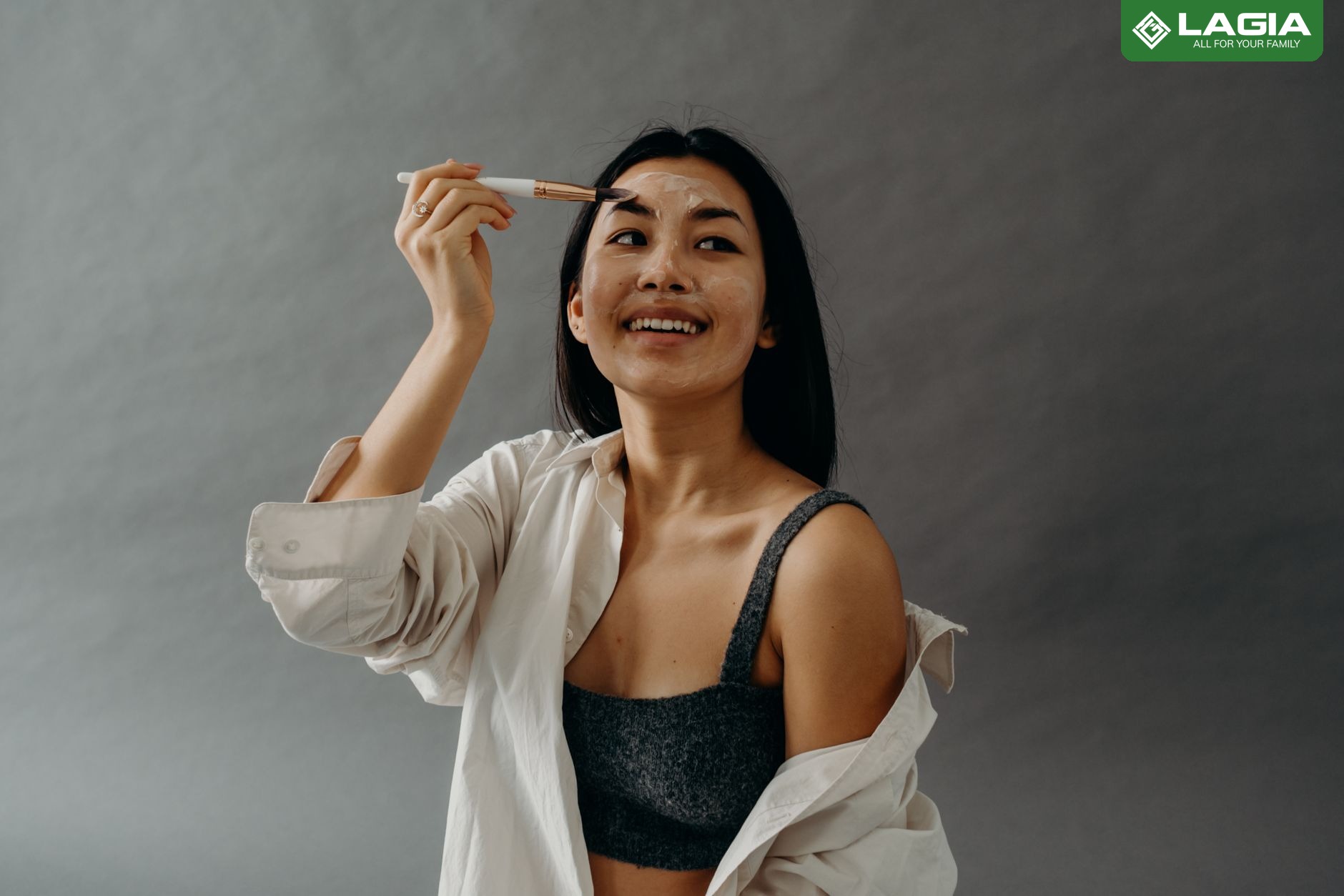 Biotin Là Gì? 7 Lợi Ích Với Tóc, Da Và Móng Tay